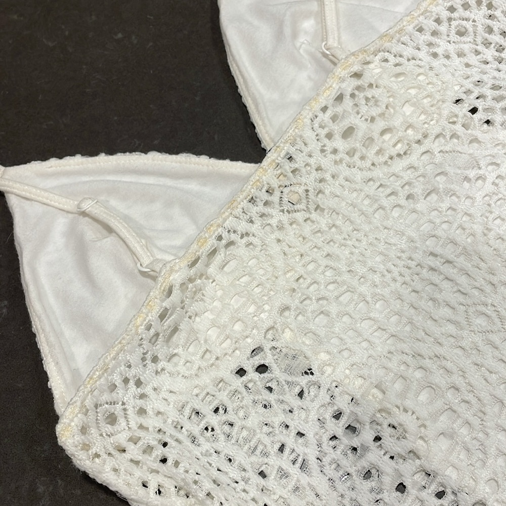 Express One Eleven White Crochet Bodysuit Small - Picture 12 of 16